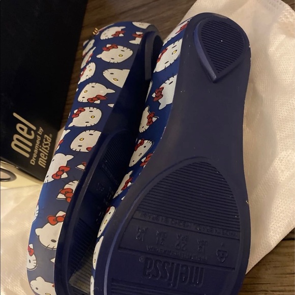 Mel by Melissa hello kitty shoes sz13 - Picture 3 of 5